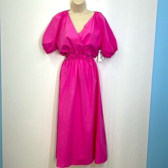C+D+M - Bright Bold Barbie Pink Cutout Button Closure Maxi Dress Size Small - Picture 2 of 12